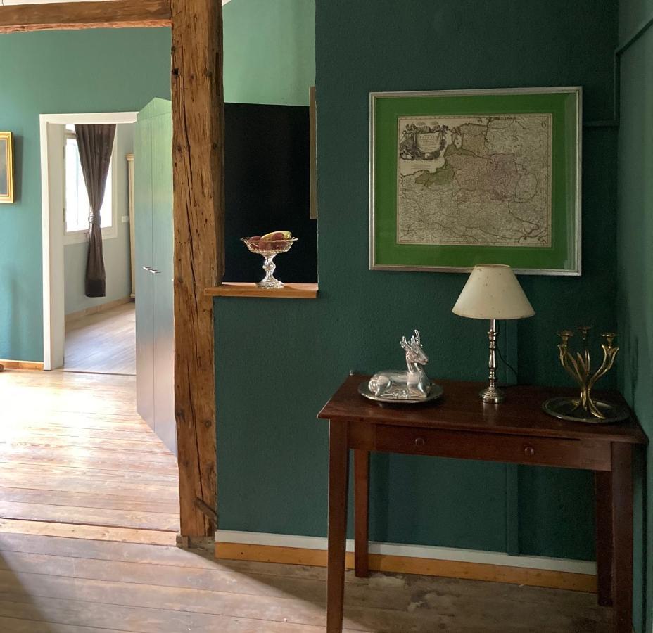 Jagdschloss Hummelshain B&B Buitenkant foto