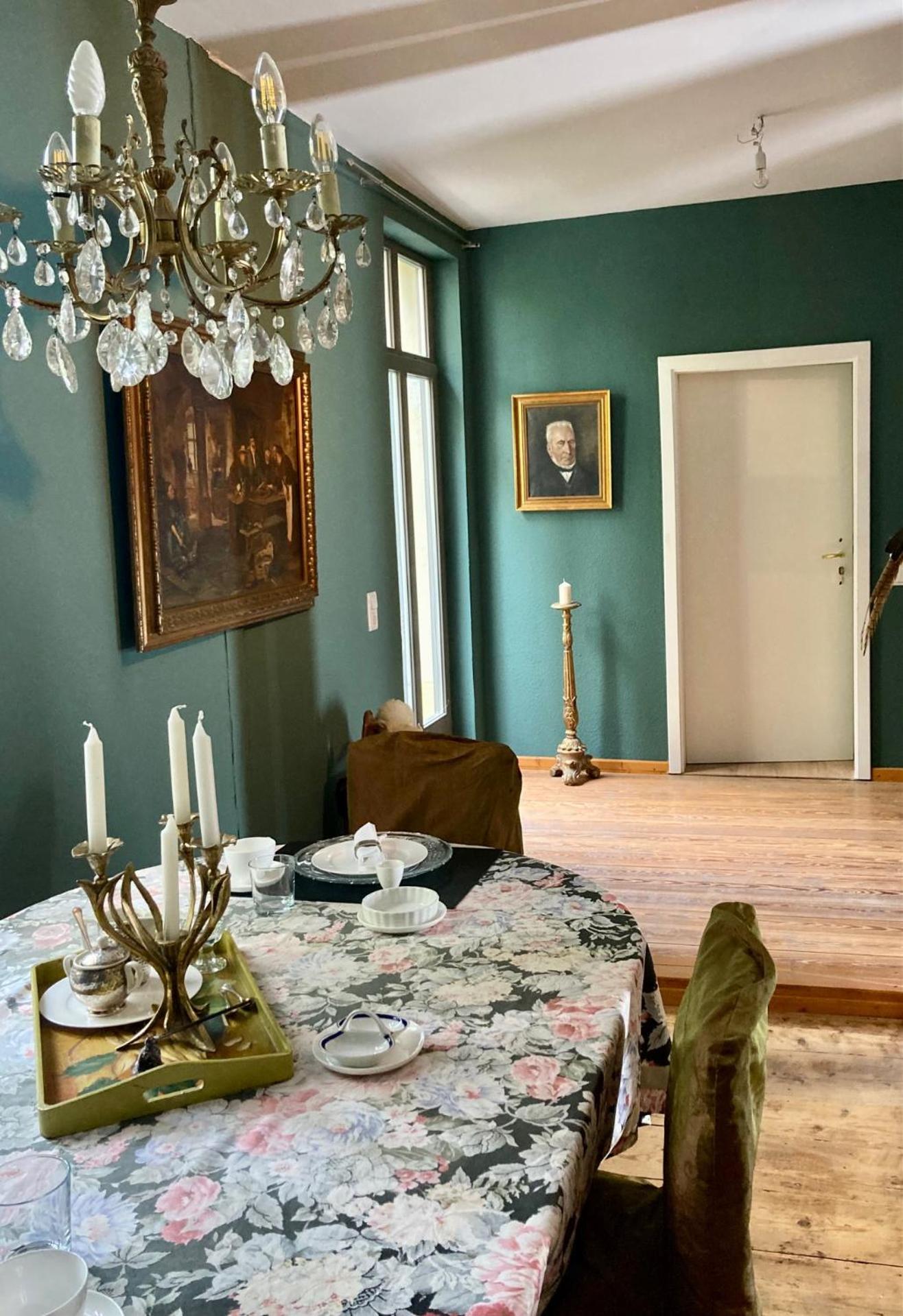 Jagdschloss Hummelshain B&B Buitenkant foto