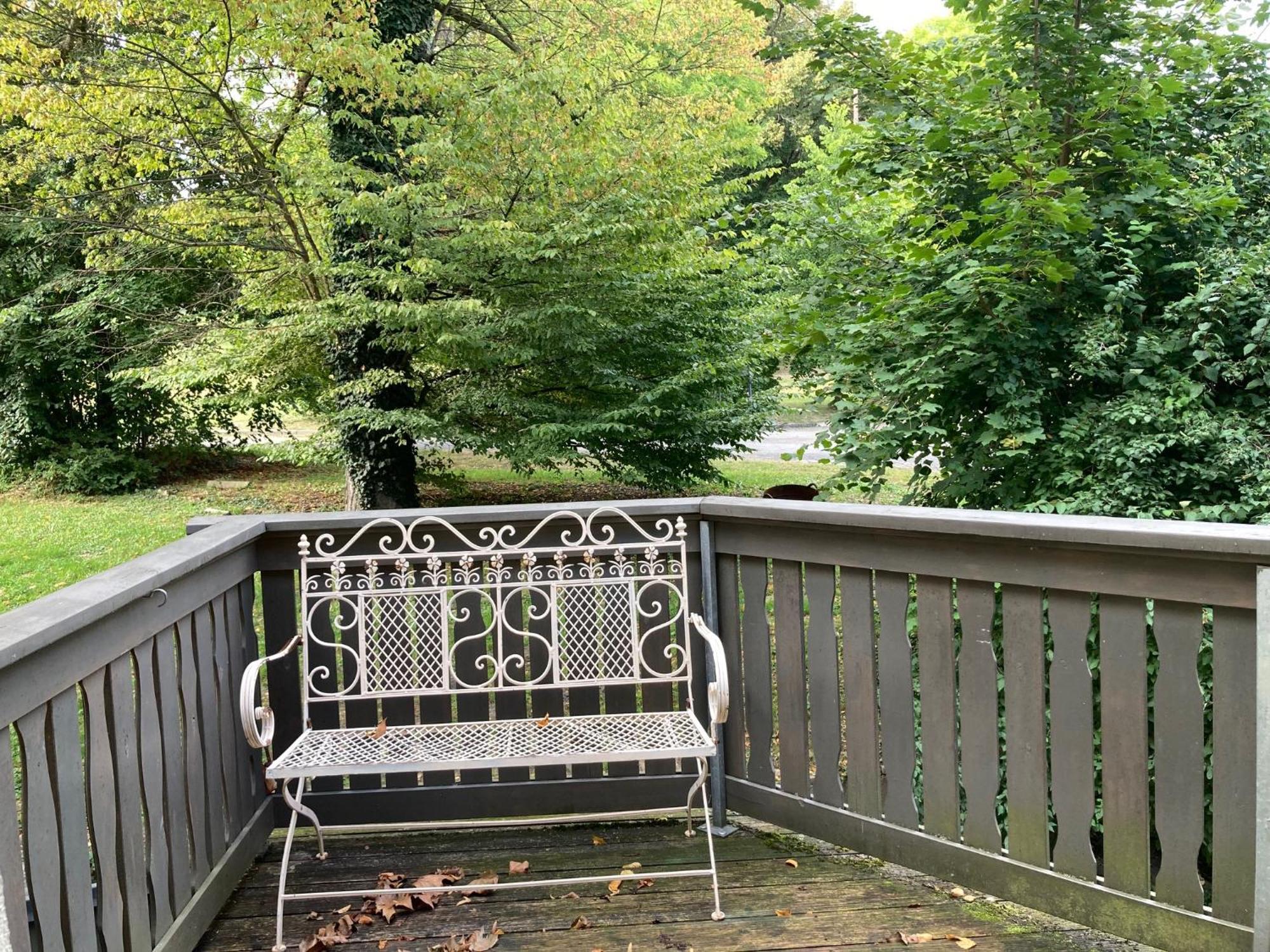 Jagdschloss Hummelshain B&B Buitenkant foto